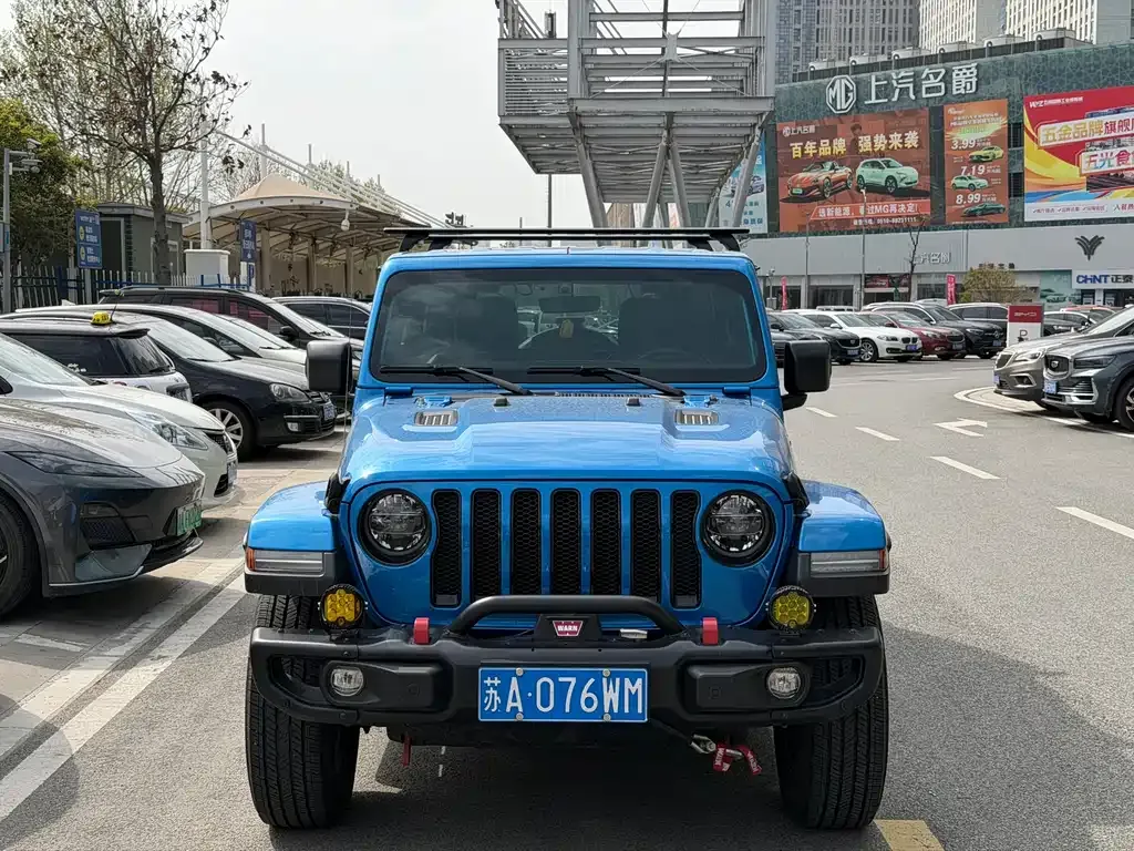 Jeep Wrangler — фото 4