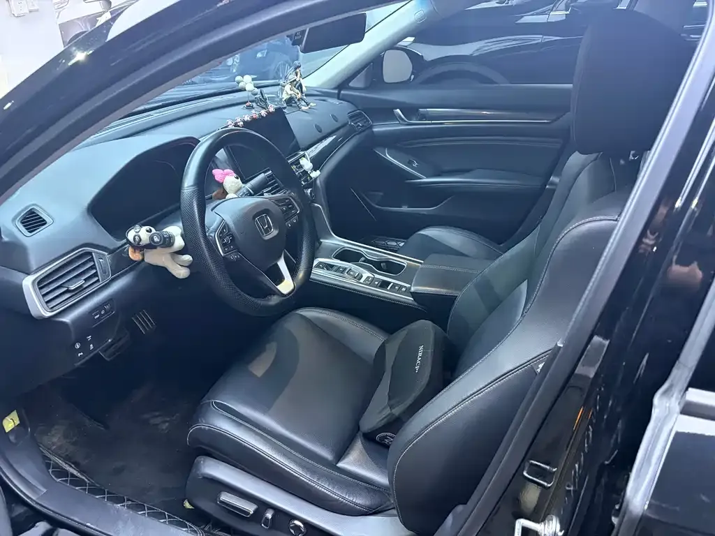 Honda Accord — фото 4