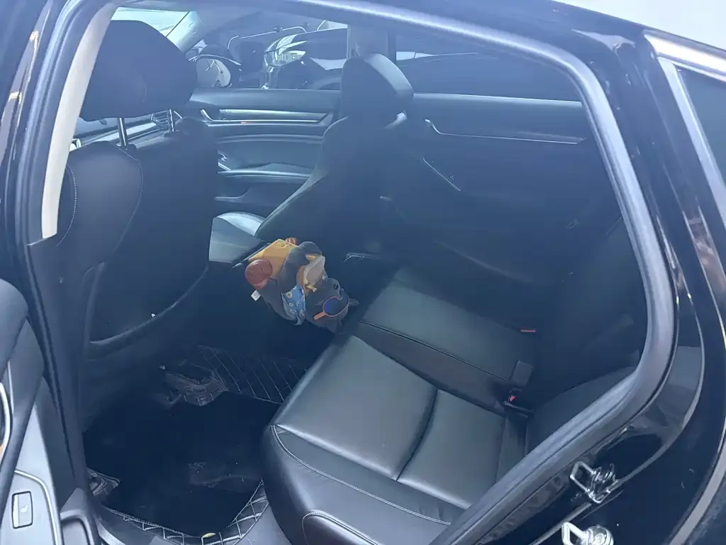 Honda Accord — фото 2
