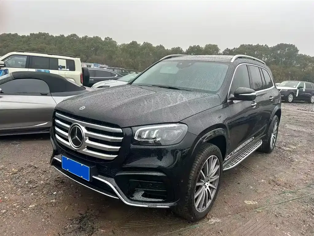 Mercedes-Benz GLS — фото 1