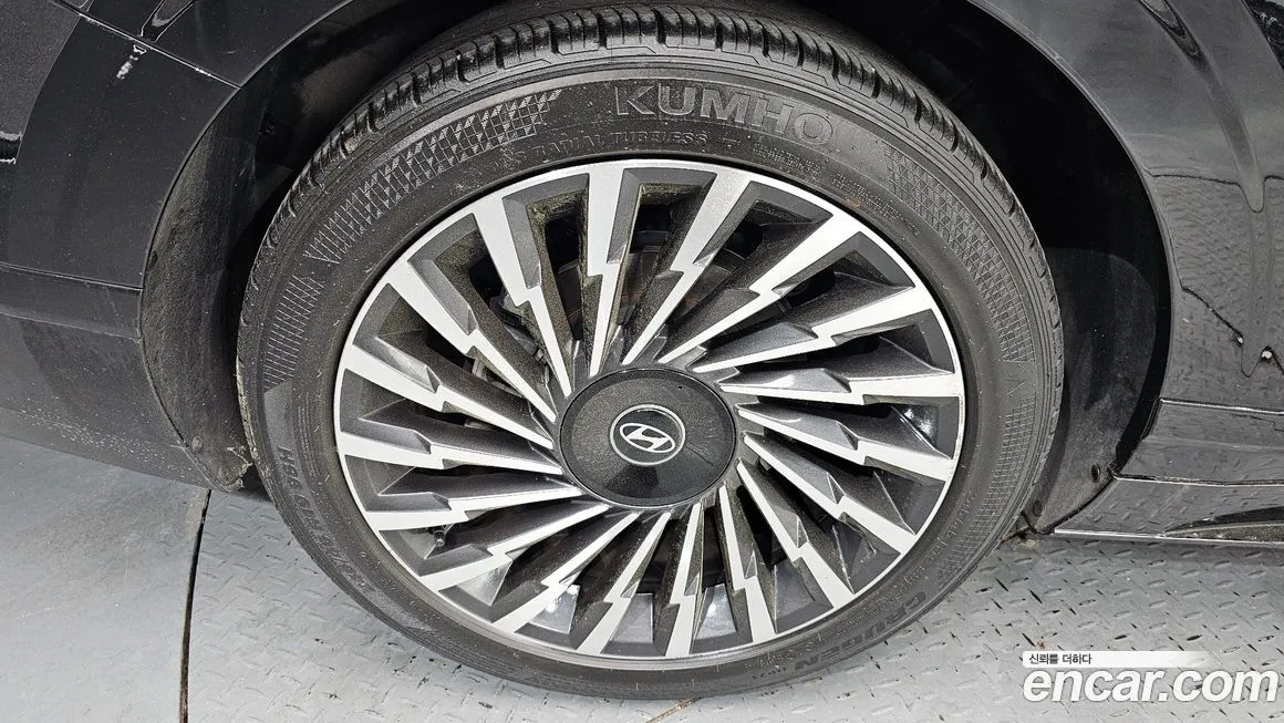 Hyundai Grandeur 2023 из KR, фото 9