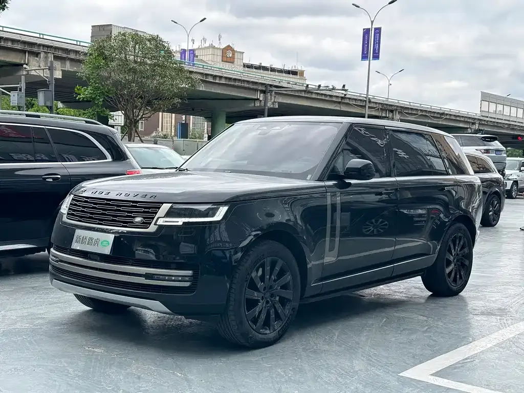 Land Rover Range Rover — фото 1