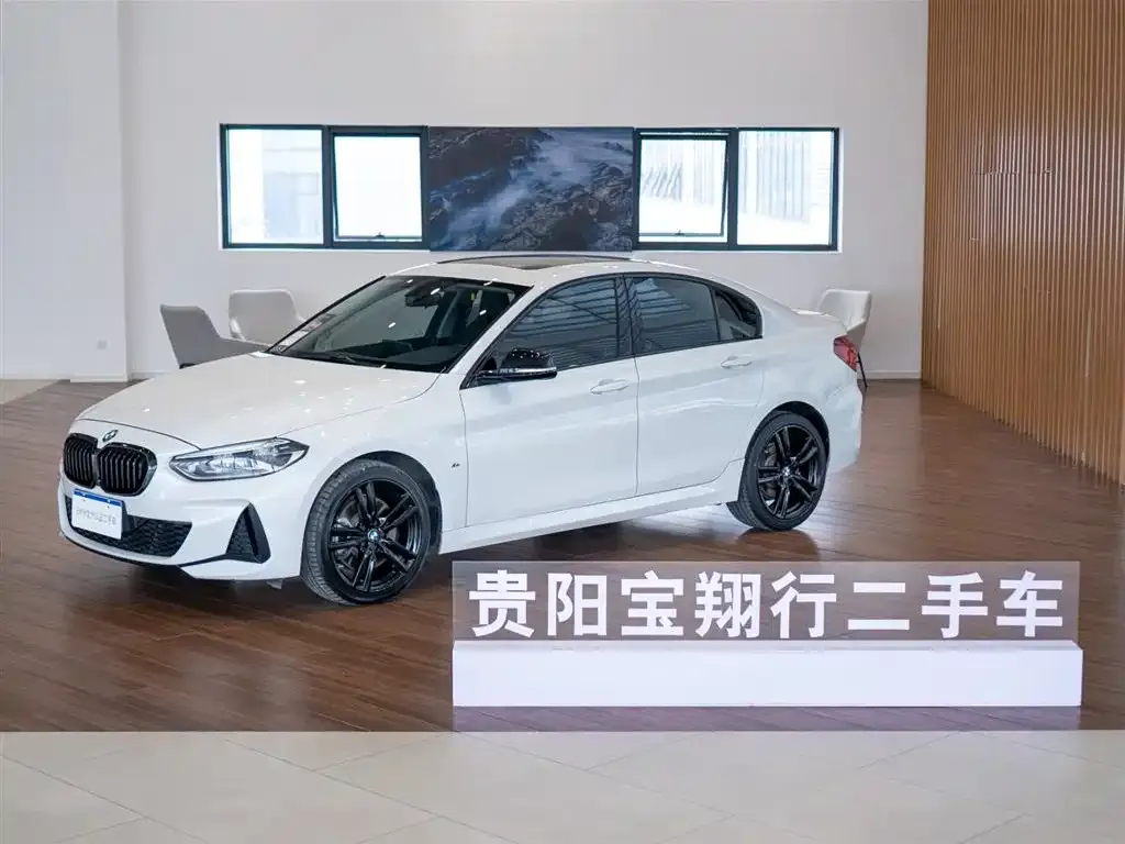BMW 1 Series — фото 1