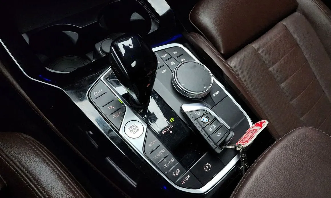 BMW X4 2023 из KR, фото 7