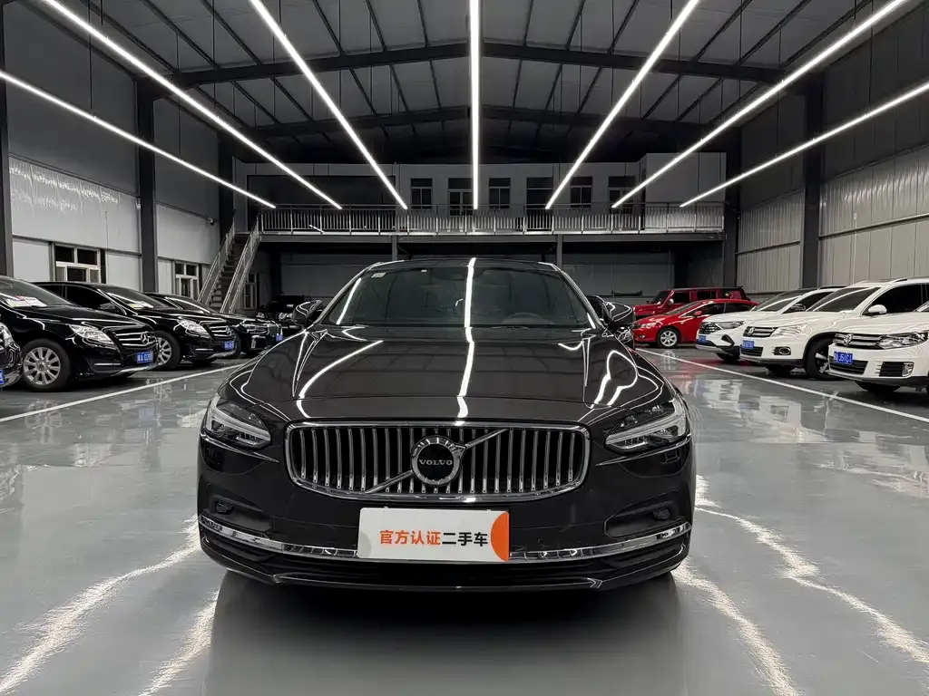 Volvo S90 — фото 8