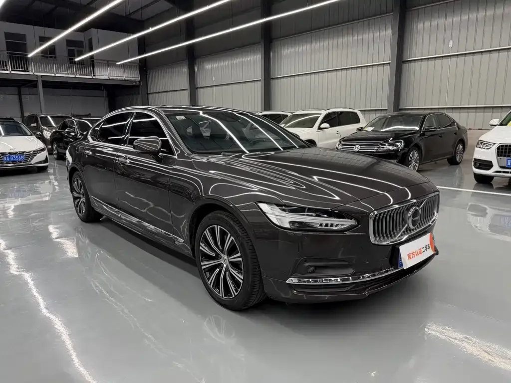 Volvo S90 — фото 5