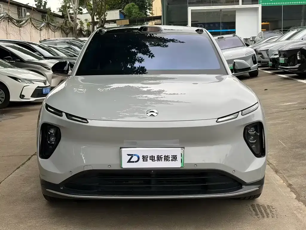 NIO EC6 — фото 9