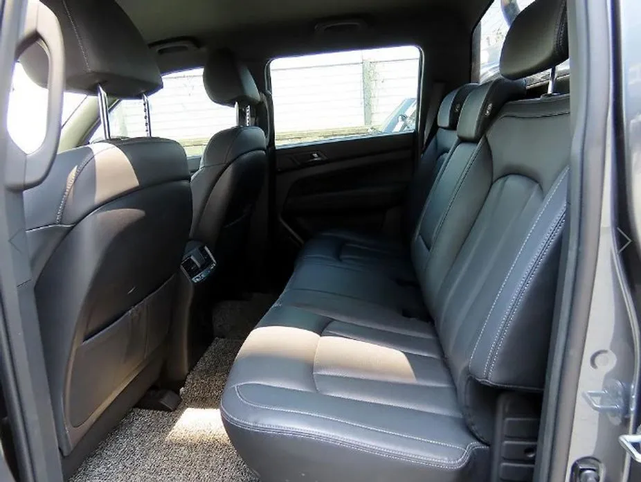 KG Mobility (Ssangyong) Rexton — фото 10