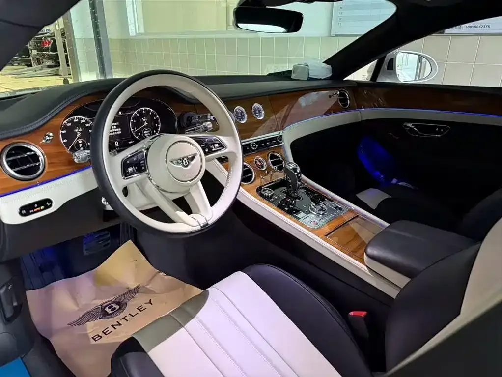Bentley Continental — фото 6