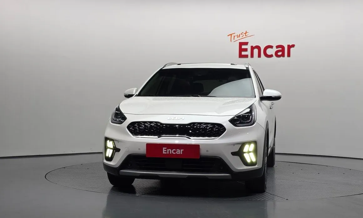 Kia Niro — фото 8