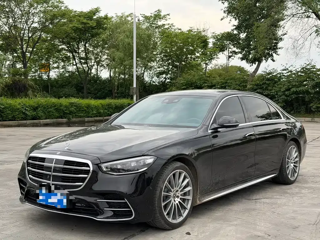 Mercedes-Benz S-Class — фото 1