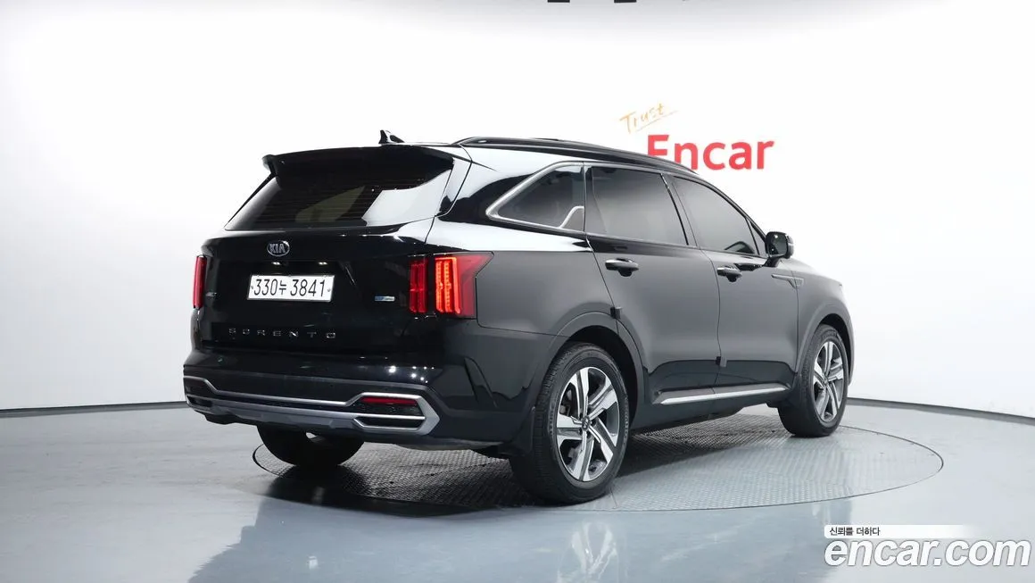 Kia Sorento — фото 2