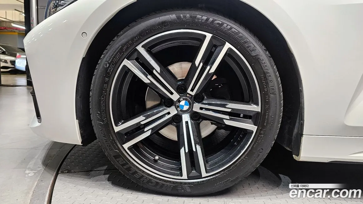 BMW 4-Series 2021 из KR, фото 3