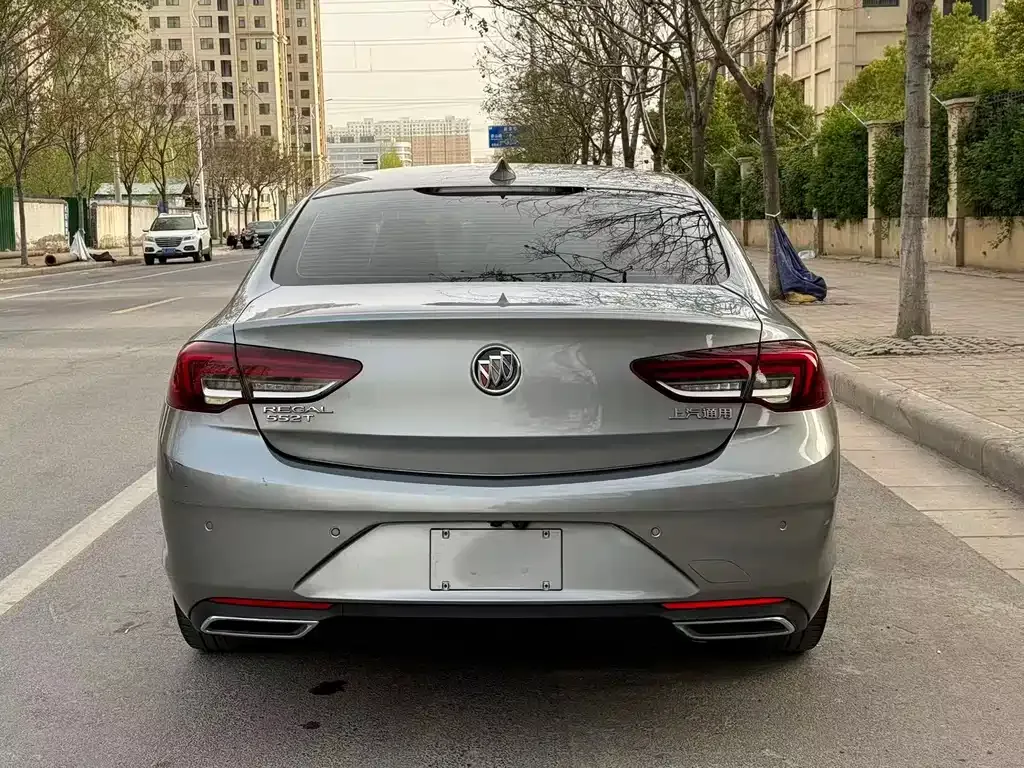 Buick Regal — фото 7