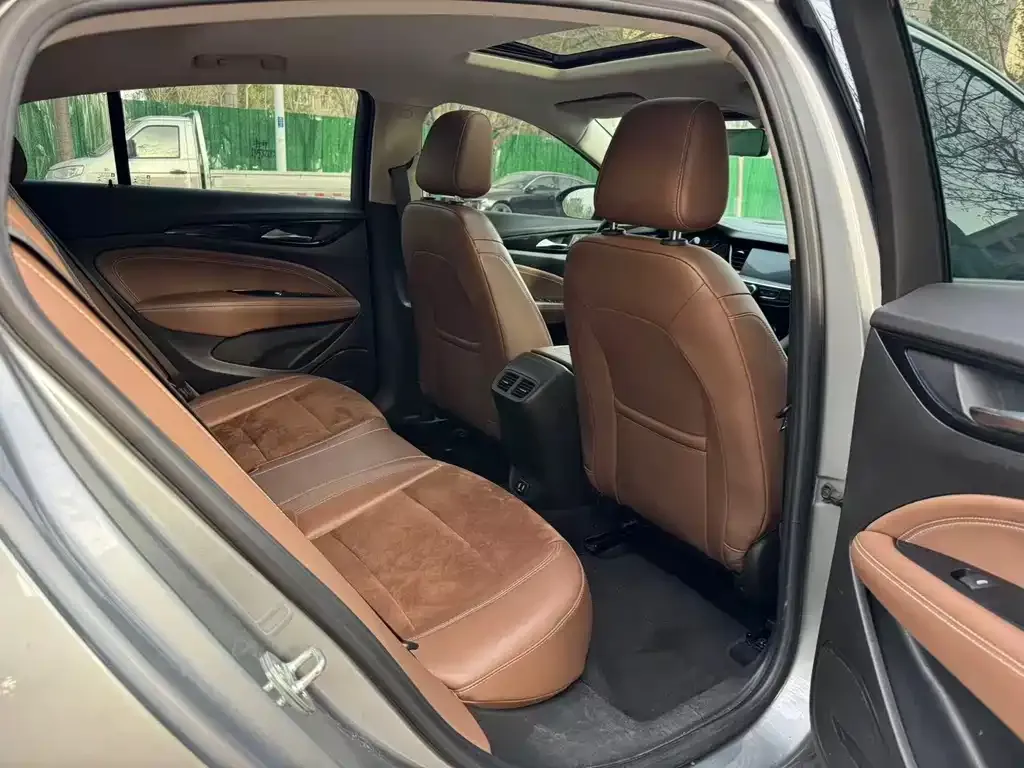 Buick Regal — фото 4