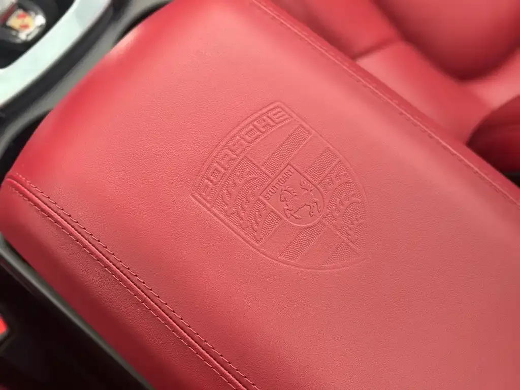 Porsche Macan — фото 10