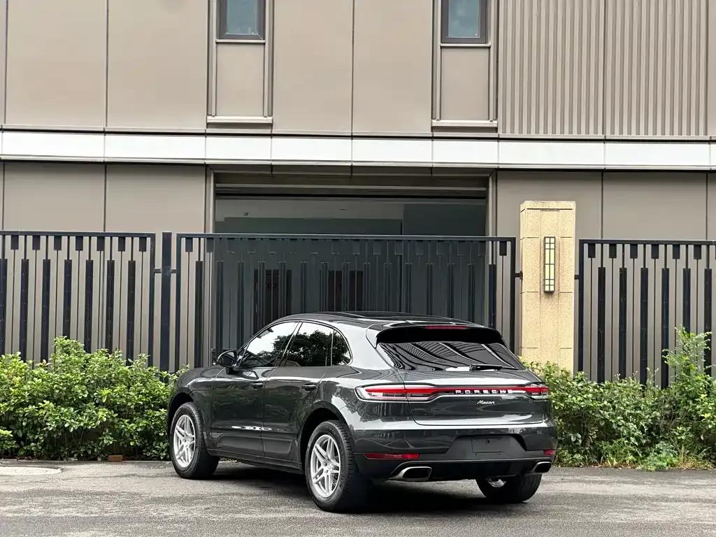 Porsche Macan — фото 8