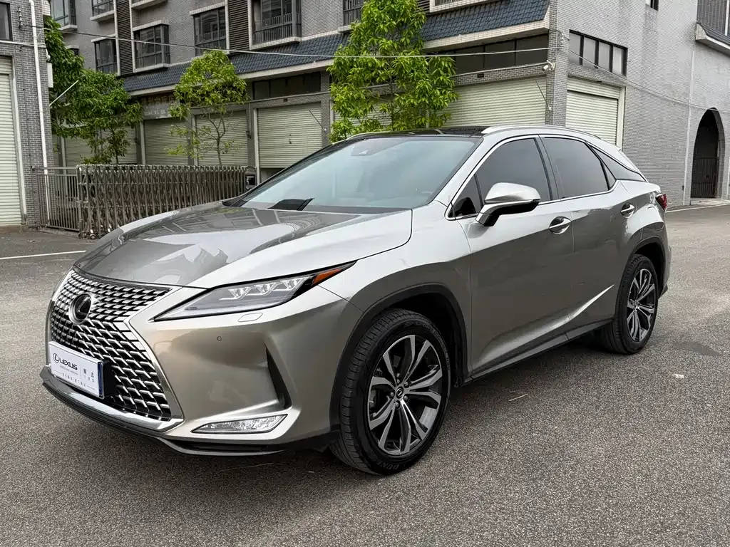Lexus RX — фото 6