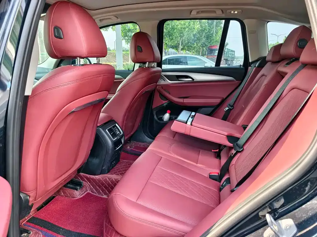 BMW iX3 2024 из CN, фото 7