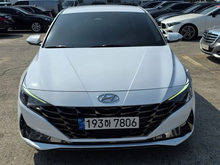 Hyundai AVANTE — фото 5