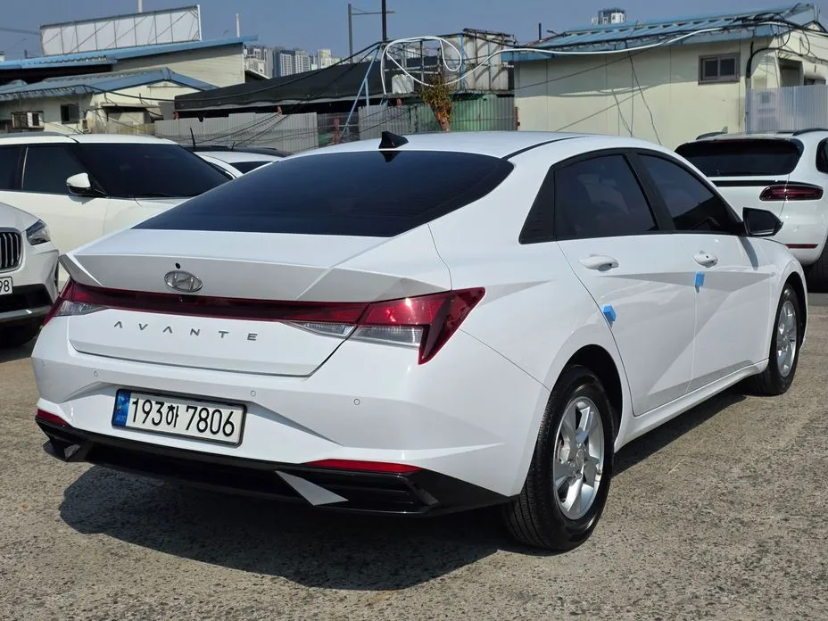 Hyundai AVANTE — фото 6