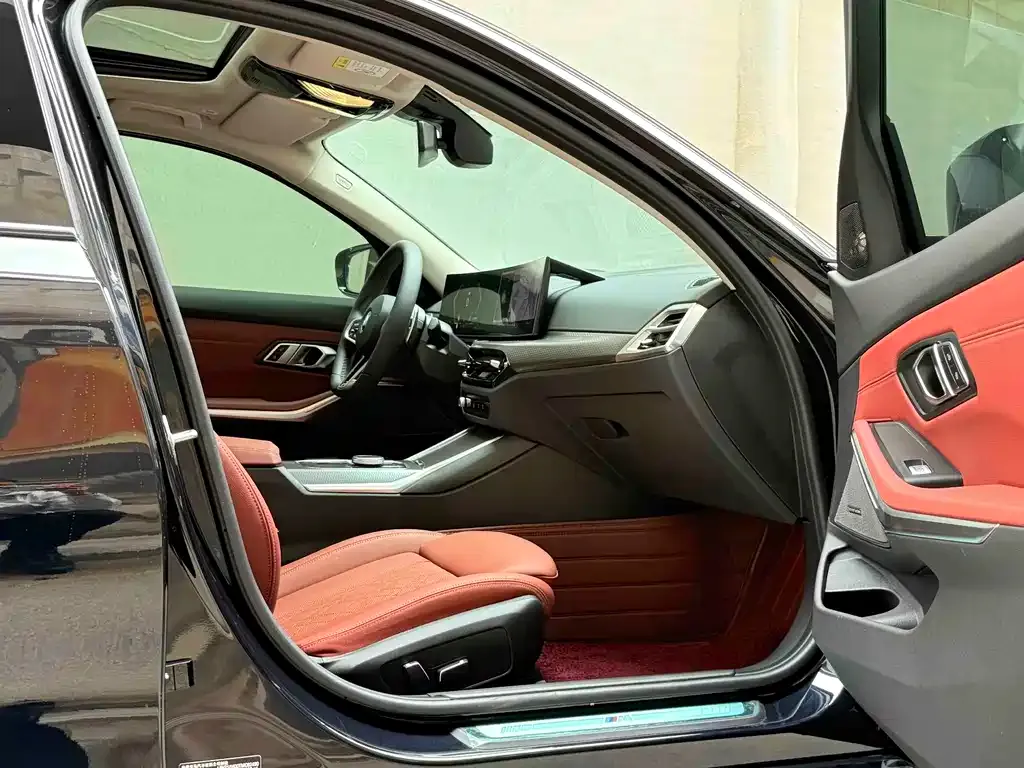 BMW 3 Series 2026 из CN, фото 2