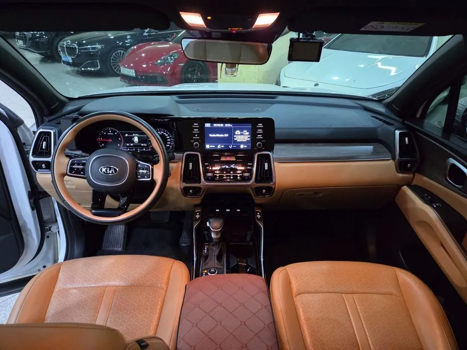 Kia Sorento — фото 2