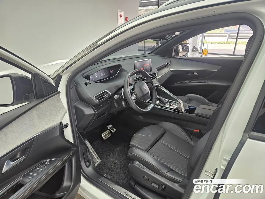 Peugeot 5008 2022 из KR, фото 9