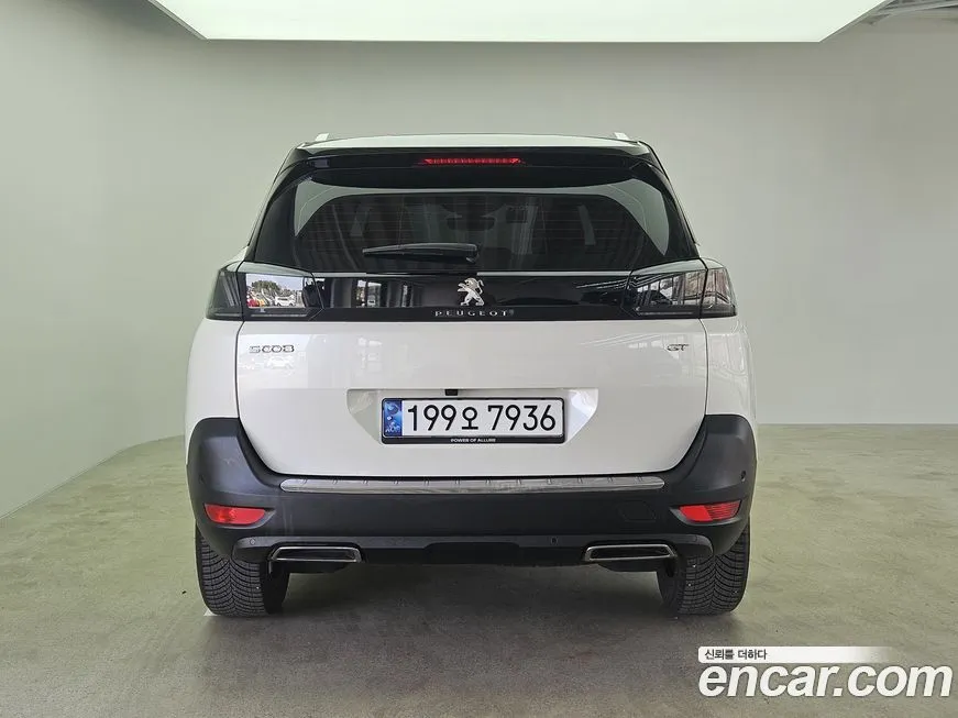 Peugeot 5008 2022 из KR, фото 2