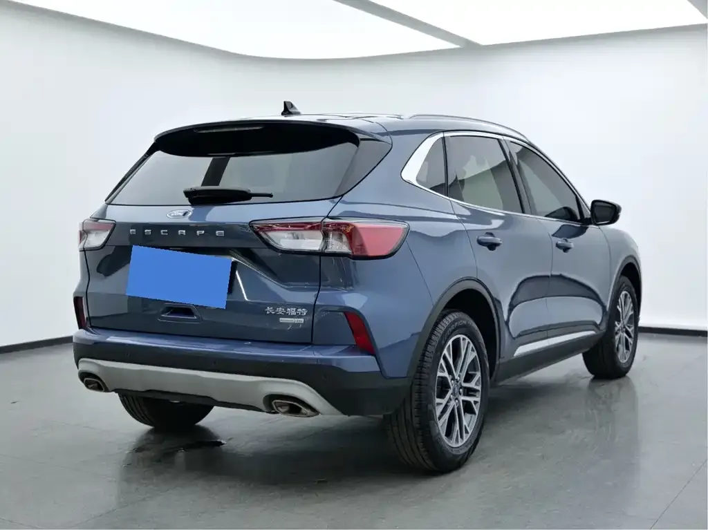 Ford Escape 2023 из CN, фото 9