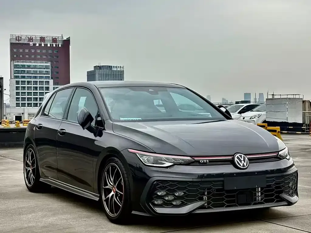 Volkswagen Golf GTI — фото 2