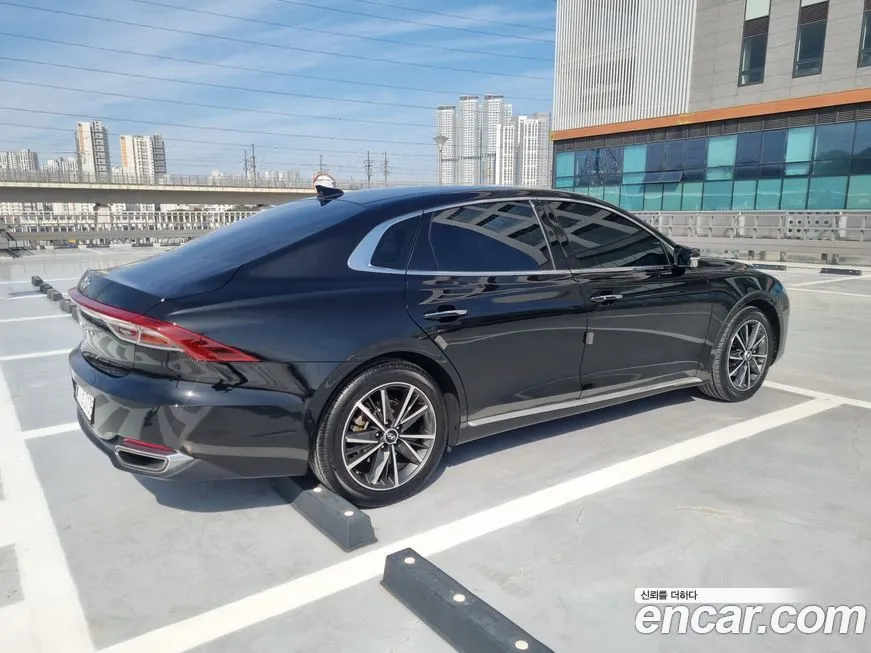 Hyundai Grandeur — фото 10