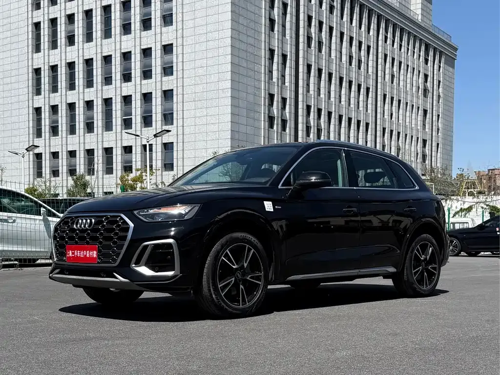 Audi Q5L 2022 из CN, фото 8