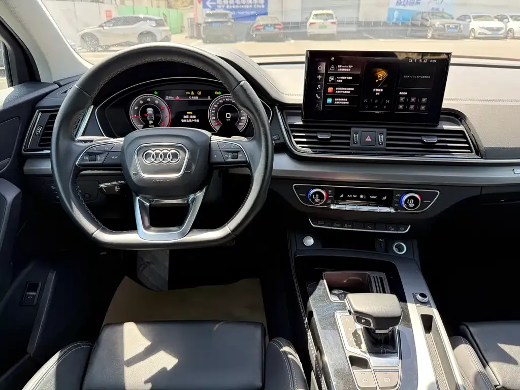 Audi Q5L 2022 из CN, фото 3
