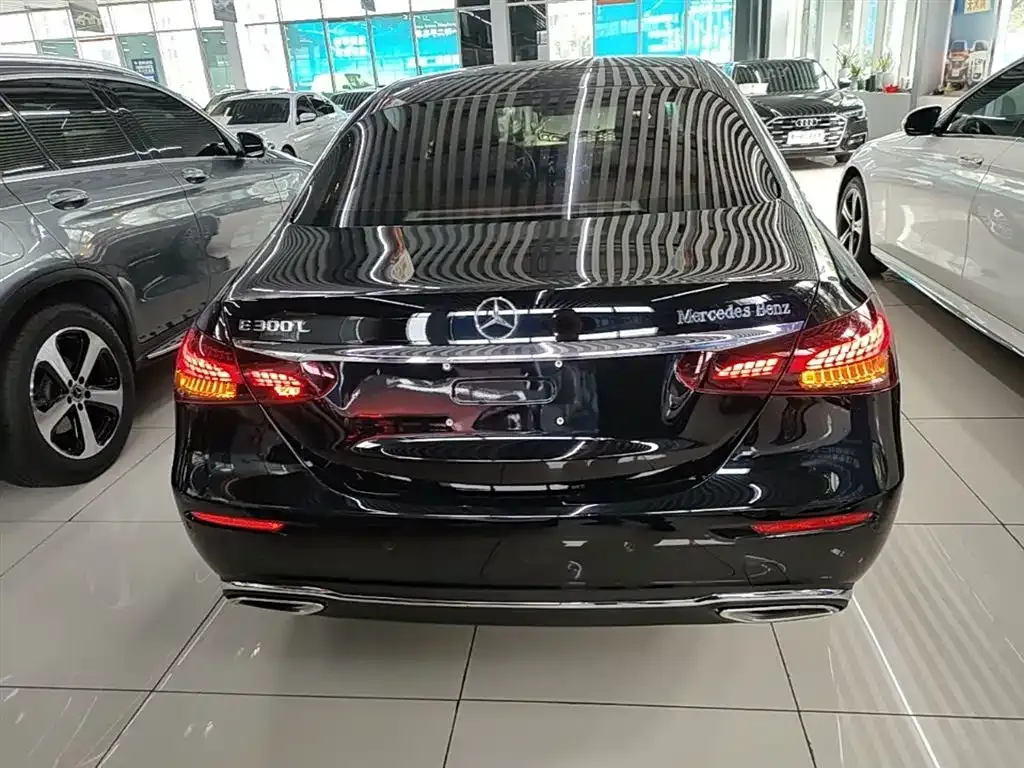 Mercedes-Benz E-Class 2023 из CN, фото 2