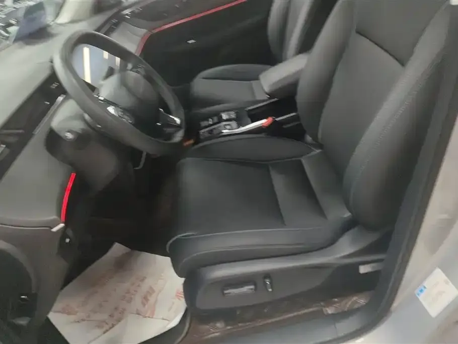 Honda e:NP2 2024 из CN, фото 4