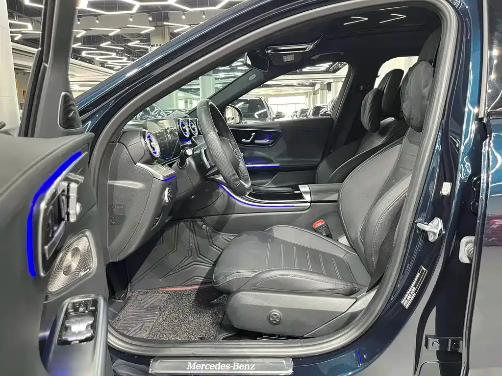 Mercedes-Benz C-Class 2023 из CN, фото 8