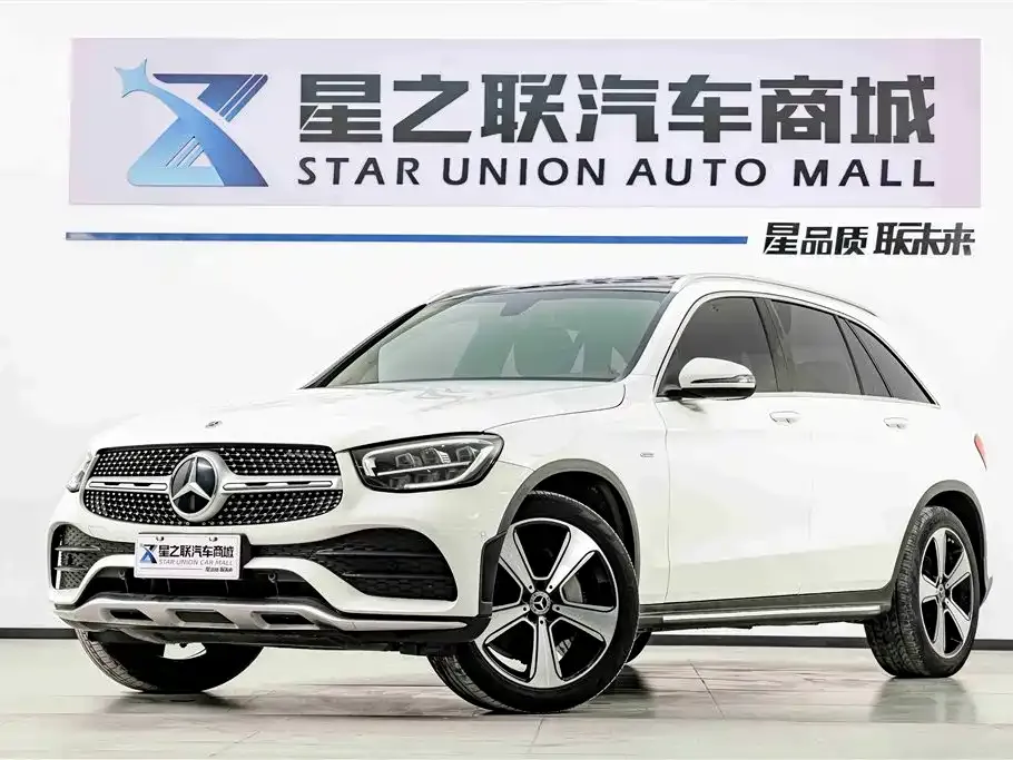 Mercedes-Benz GLC — фото 1