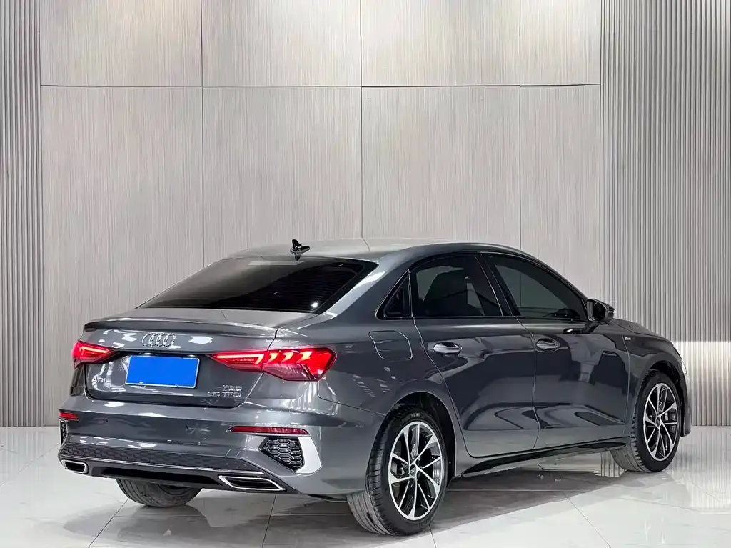 Audi A3 — фото 3