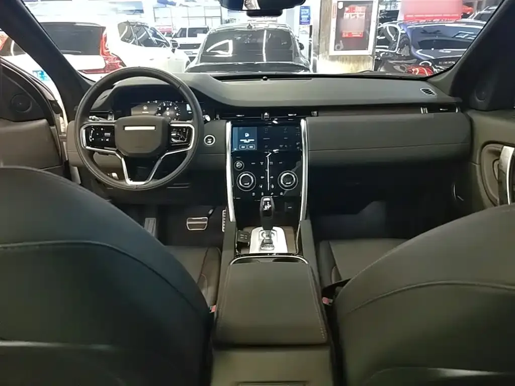 Land Rover Discovery Sport — фото 8