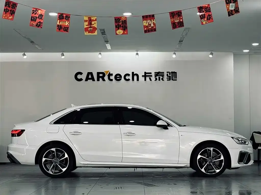 Audi A4L — фото 10