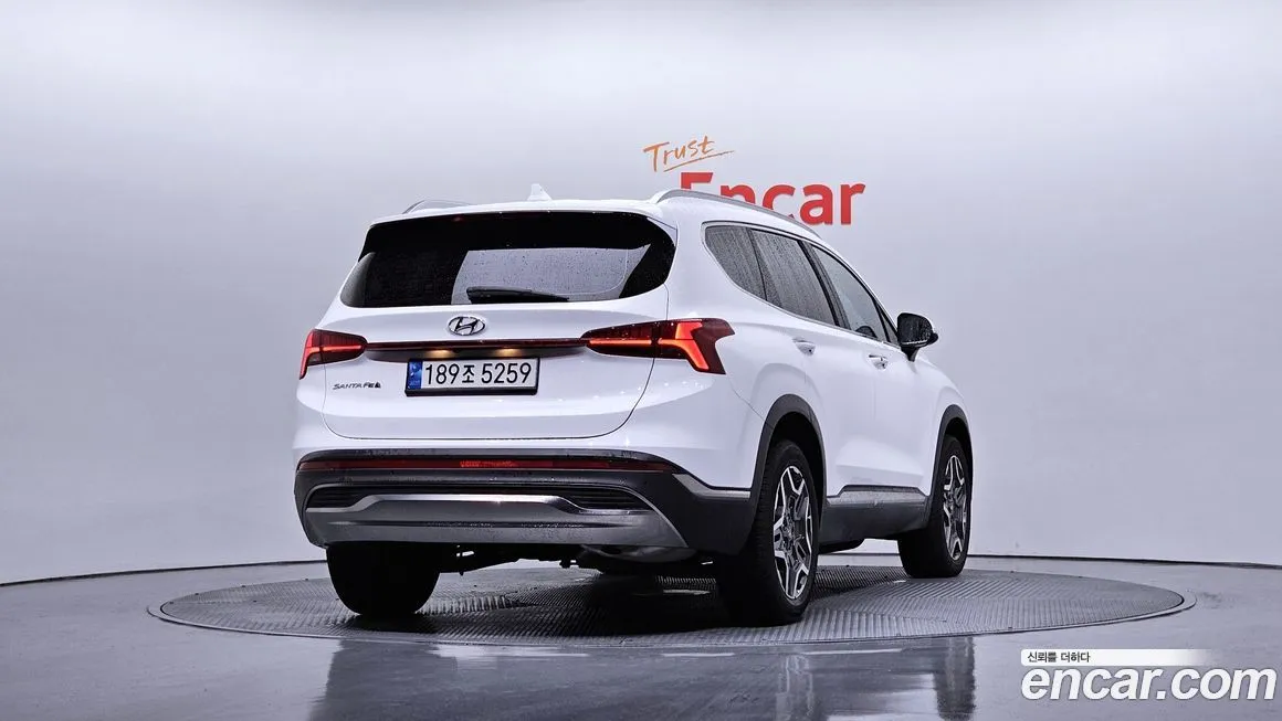 Hyundai Santafe — фото 2