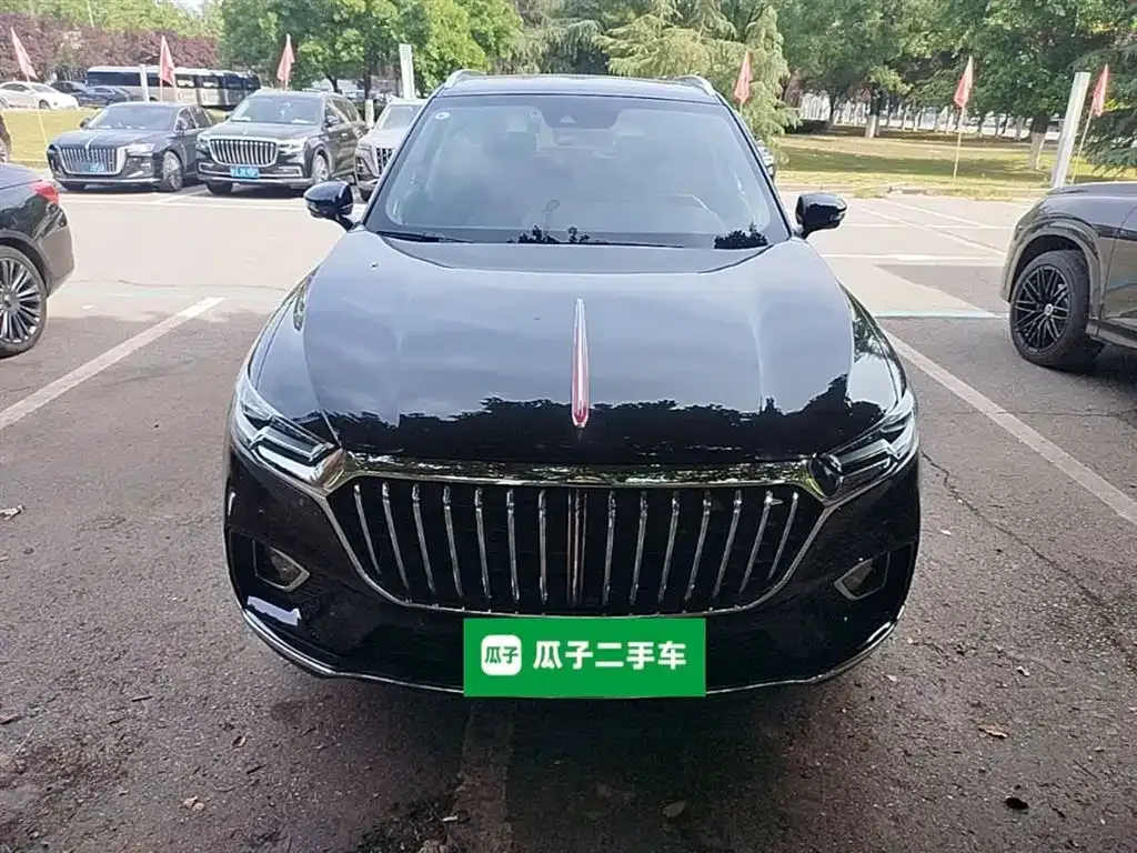 Hongqi HS5 — фото 6