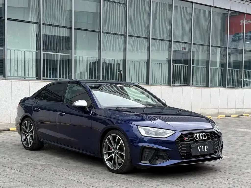 Audi S4 — фото 5