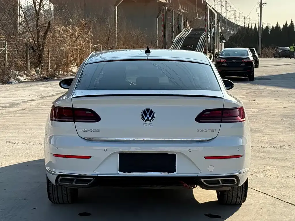 Volkswagen CC — фото 8