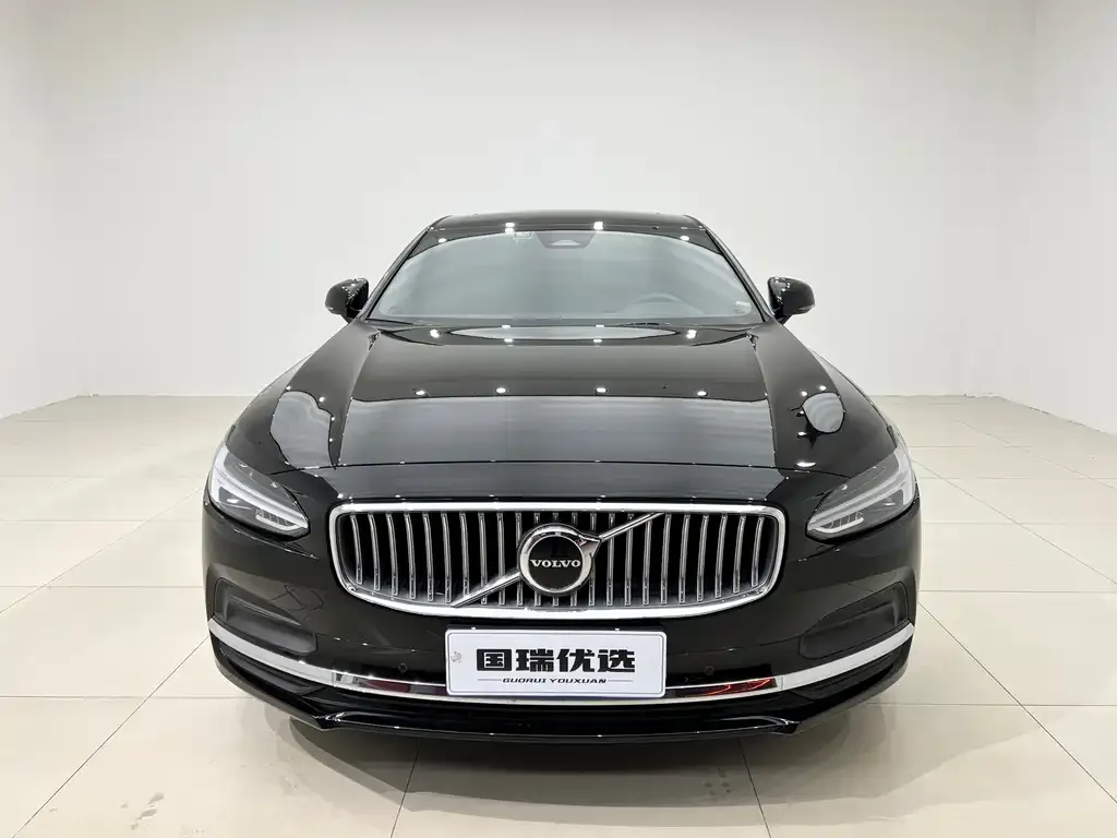 Volvo S90 — фото 3
