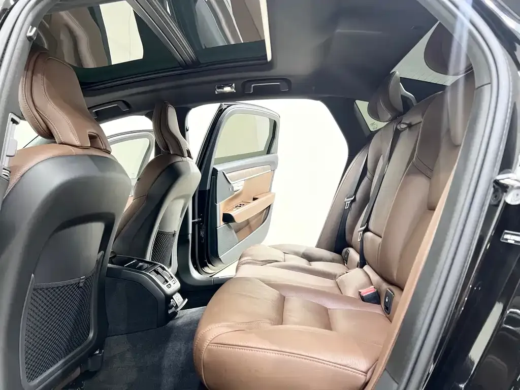 Volvo S90 — фото 6