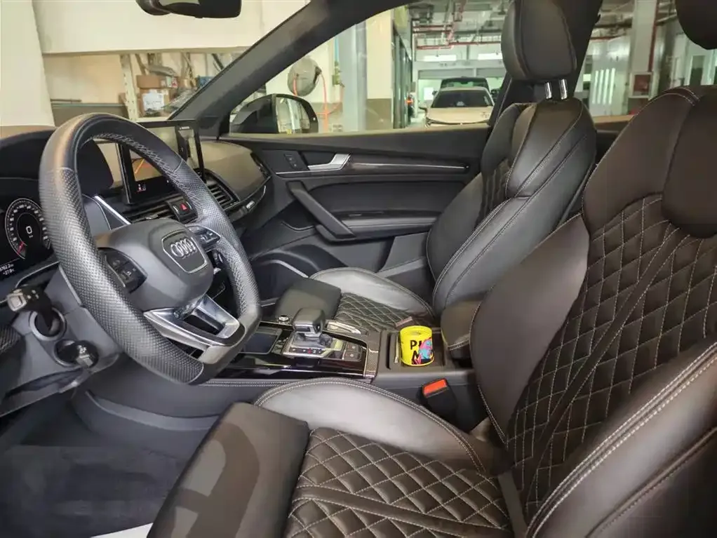 Audi Q5L Sportback — фото 2
