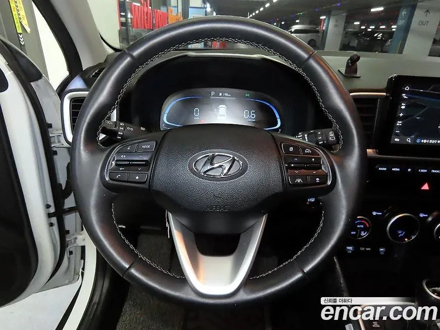 Hyundai Venue 2023 из KR, фото 9