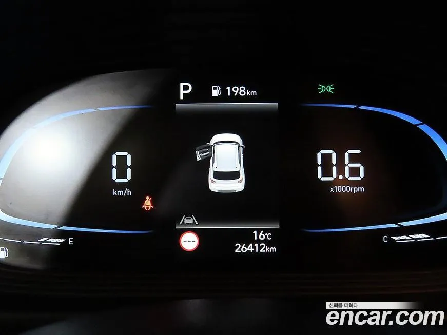 Hyundai Venue 2023 из KR, фото 3